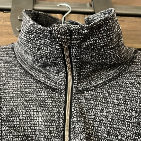 Lululemon Daily Yoga Jacket Coco Pique Black/Black Size 8 - Picture 8 of 10